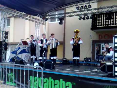 Ansambel Škorpijoni - Čas počitnic (Yagafest 09)