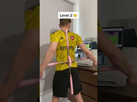 HÖREN SIE MEINEN RÜCKENKNACKEN IN 2 LEVELS