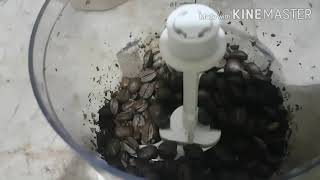 How to grind a coffee bean without a coffee grinder