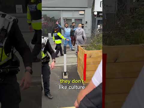 Southampton protestors are harassed and attacked by groups of men during their protest march!