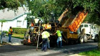 preview picture of video 'city of tampa road paving'