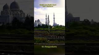 Download lagu Megahnya masjid raya Sheikh Zayed Solo - Surakarta #Shorts #MasjidrayasheikhZayed #KAbangukarta mp3