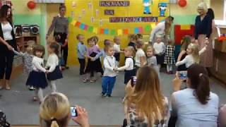 Pasowanie na przedszkolaka - taniec 8-11-2018