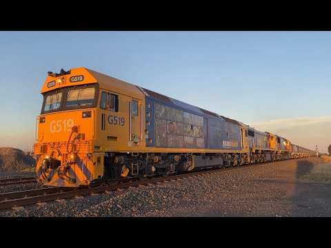 7737V Pacific National SG empty grain with G519 X48 XR559 arriving at Gheringhap loop 19/3/2025