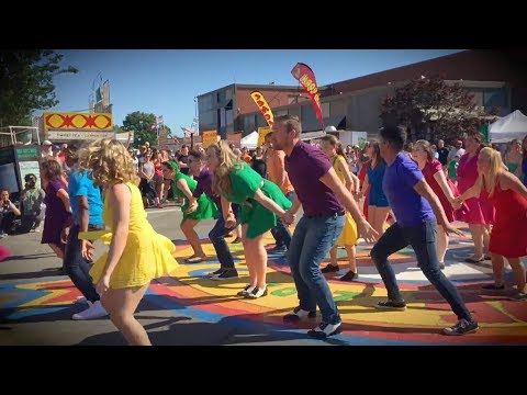 La La Land Flash Mob - Red Curtain Theatre