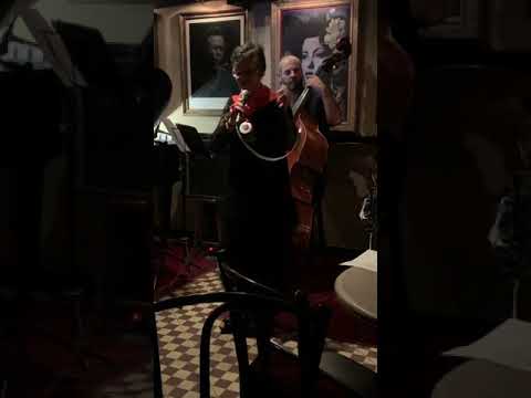 SPEAK LOW - CRISTINA LONGO