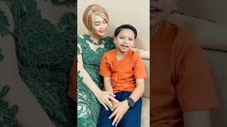 Download lagu Farel Prayoga & Bunda Inul mp3 Download lagu Farel Prayoga & Bunda Inul mp3