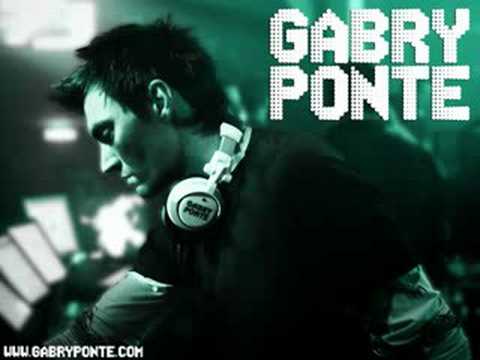Format-c vs Gabry Ponte as long