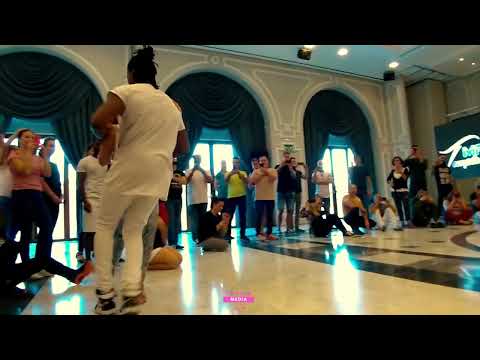 jojo Let's Play Kizomba dance on Tarraxo song