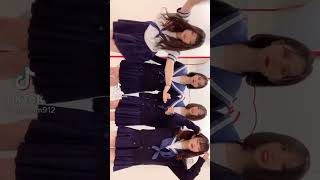 【TikTok】真ん中二人は見えてます