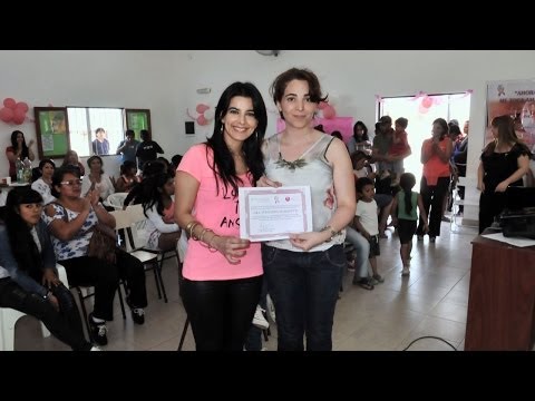 Jornadas por el Día Mundial de Lucha Contra el Cáncer de Mama en el salón de usos múltiples de Barrio La Paz