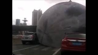 Download lagu Heboh!!! Bulan jatuh ke bumi mp3 Download lagu Heboh!!! Bulan jatuh ke bumi mp3