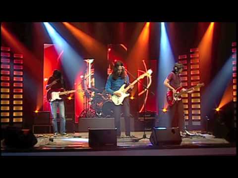 Pitahati - Bintang Biru Kristal Salju - LIVE di Muzik Muzik