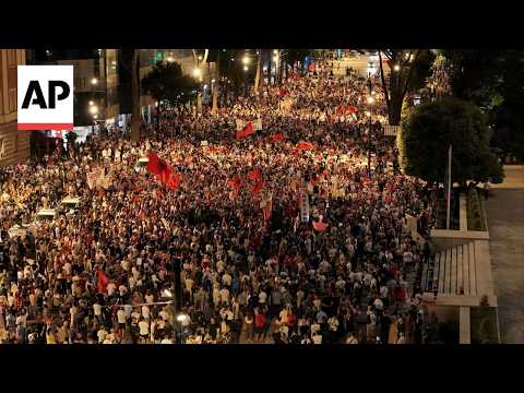 Albanians keep protesting against Kushner-linked resort project