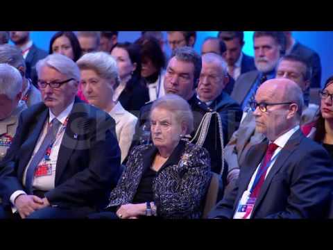 MBLIDHET SAMITI I NATO-S, I PRANISHEM DHE KRYEMINISTRI RAMA