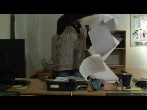 Reklamfilm för Göta studentkår för att få bort oengagerade och okompetenta lärare. 