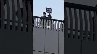 参政党街頭演説中に邪魔をするしばき隊、東京・練馬駅🚉