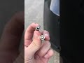 Как достать лампочку ангельских глазок BMW E60 - снять фару