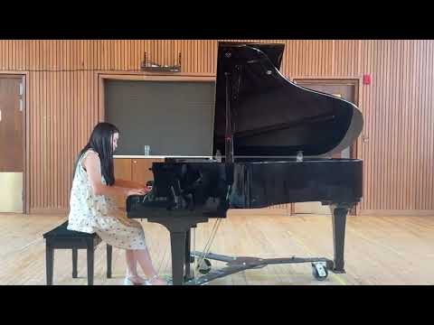 Chloe Teng  performing Tenderness by Yuri Vesnyak