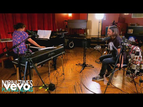 Norah Jones, Lukas Nelson - Set Me Down On A Cloud (Live)