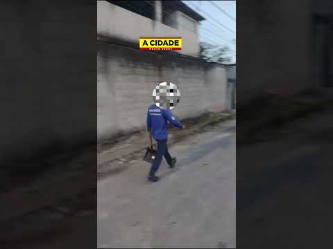 Moradores da Japuíba flagram funcionário do SAAE jogando lixo em rua recém-limpa