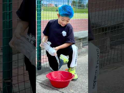 MAMÁ AYUDA A SANTI  #santi #santioficial #funny #comedy #short