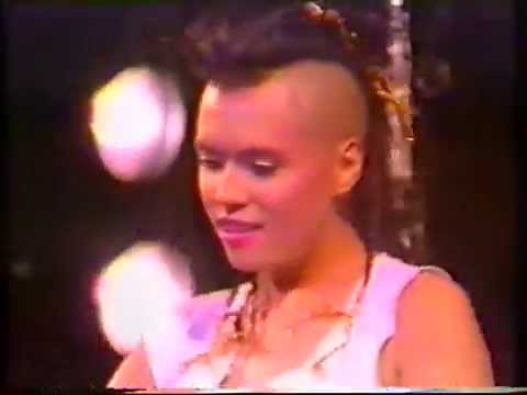 Bow Wow Wow - Cowboy