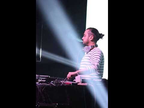 Dzvali Chven Shevcvlit