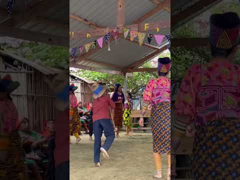 Doggus mimmi Gangandi ginid #danzaguna #gunayala #panama #shorts #suscribete #parati