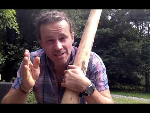How to Play Deep Didgeridoos