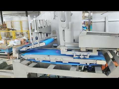 Three-dimensional frozen cutting machine