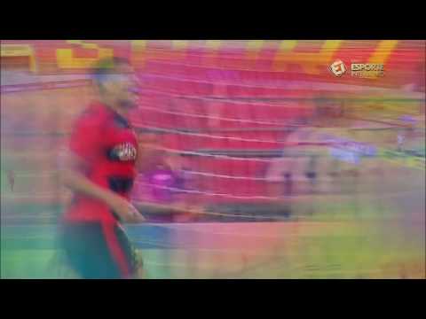 Comemoração de Diego Souza Após o gol