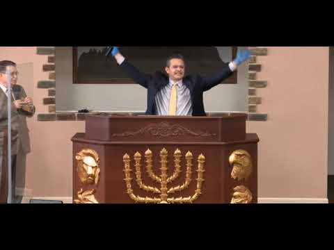 Pastor Bernie G.Garcia,, he LOVE EVERYONE.