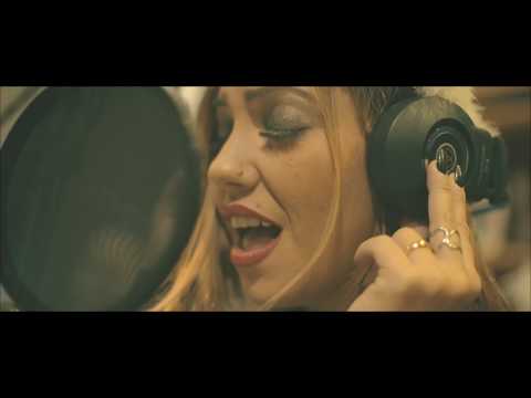 Milena Setola EverybodyLovesSomebody