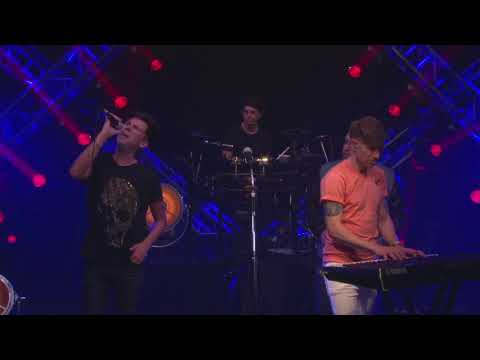 Chili Fernandez, David Lozano - Por Qué Se Acabó (En Vivo)