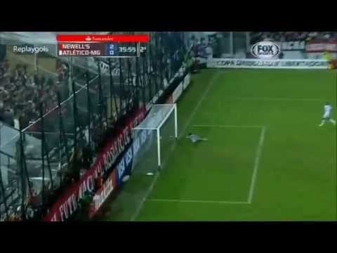 Golazo de Ignacio Scocco - Newell's Old Boys 2 x 0 Atlético-MG - Taça Libertadores 2013