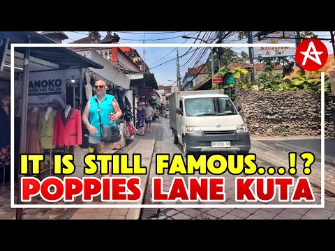 I FEEL STRANGE IN POPPIES LANE KUTA BALI