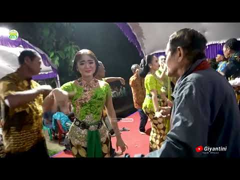 SIDO MUKTI - KIJING MIRING || GIYANTINI CS LIVE PATI