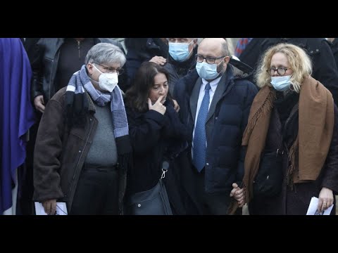 Obsèques de Claude Bolling : Anne Goscinny très émue pour un dernier adieu