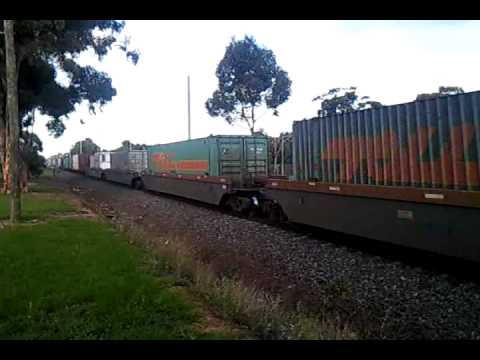 Australian Locomotives - Pacific National - NR74(Ghan) - MA5