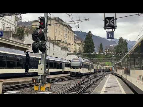 MOB ( Montreux Oberland Bernois) Historique en Gare de Montreux!!