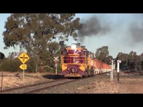 3M35 4836 852 entering Lake Cargellico yard on 21 July 2017