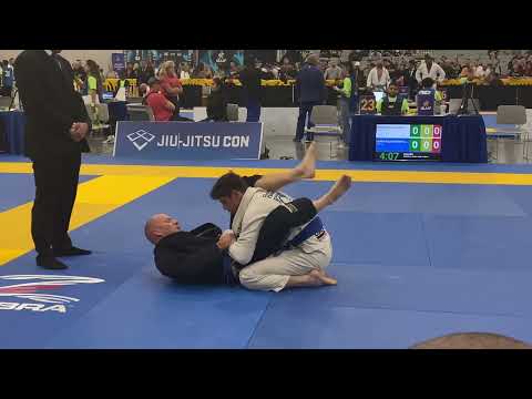 IBJJF World Master Championship 2023 Blue Belt Middle Weight Round 3