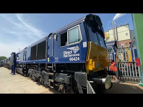 Francis bourgeois blasting the horn of 66424