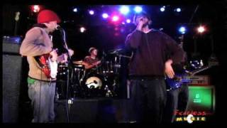 Gym Class Heroes - Make Out Club - Live on Fearless Music