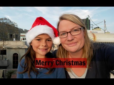 Happy Holidays from Kathmandu 🌏 Miriam & Eva on the road