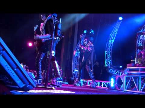 KISS KRUISE III 2ND INDOOR SHOW 10/30/13 ERIC SINGER NAILS MAINLINE