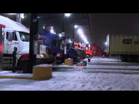 Raw: Ark. Motorists Stranded Due to Icy Roads