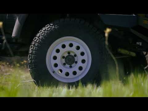 501 Convoy 17x8.5+0 | Landcruiser 80 Series in the Eastern Sierras, CA