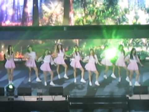 MBC MUSIC SHOW CHAMPION IN MANILA: GUGUDAN PERFORMANCE